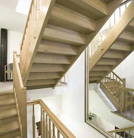 Goldener Hecht 3*