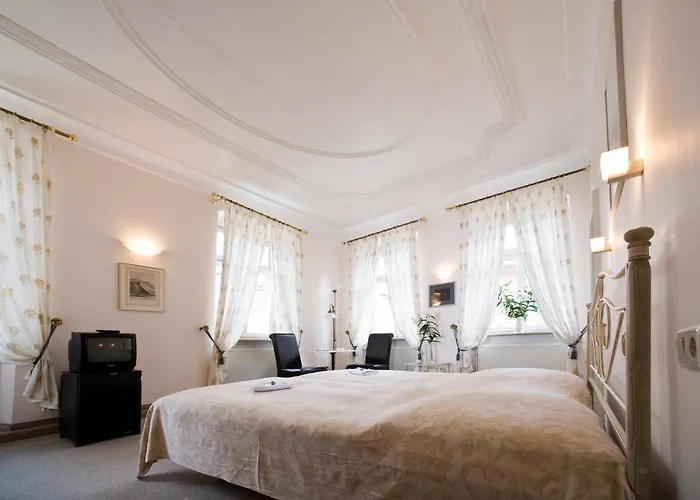 Hotel Goldener Hecht 3*